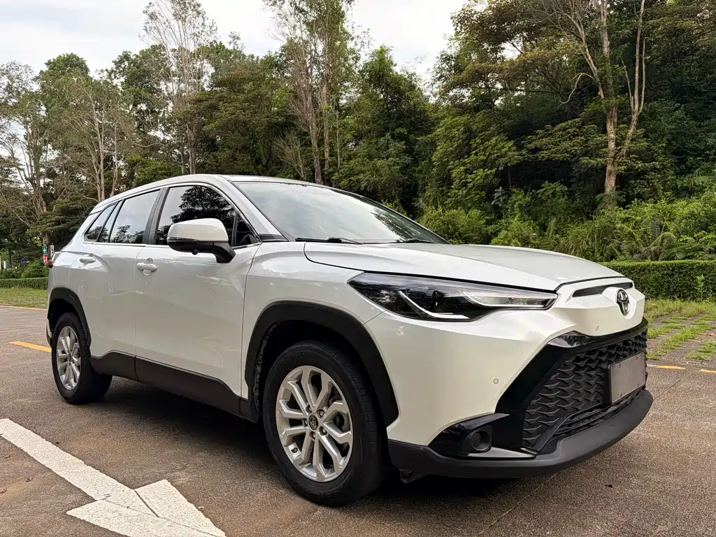 Toyota Frontlander 2023 2.0L CVT Elite