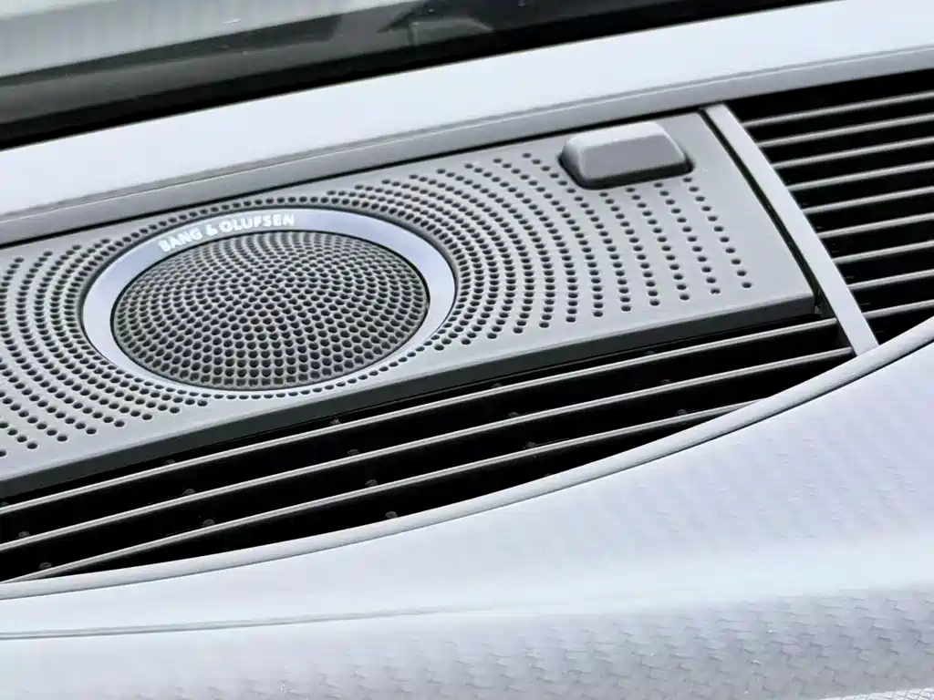 Audi R8 — миниатюра 14