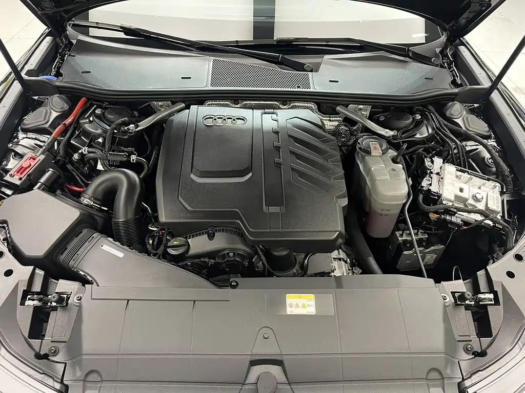 Audi A6L — миниатюра 10