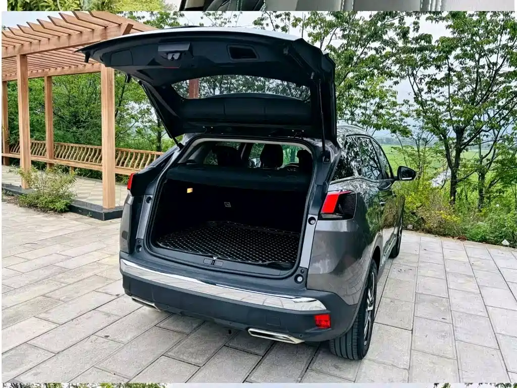 Peugeot 4008 2021 400THP