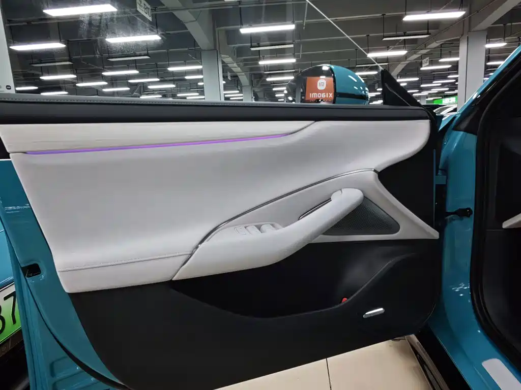Xiaomi SU7 — миниатюра 20