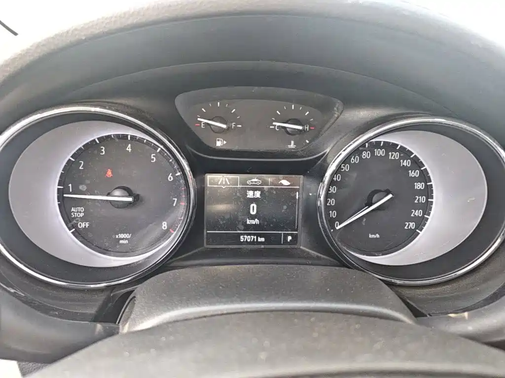 Buick Verano — миниатюра 12