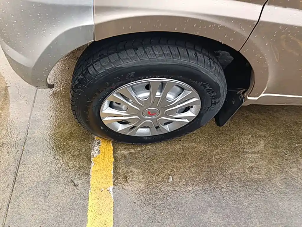 Wuling Rongguang — миниатюра 23