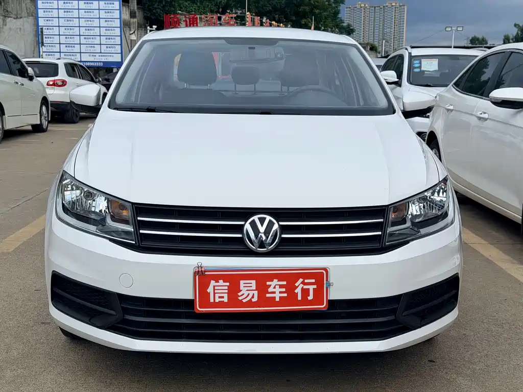 Volkswagen Santana — миниатюра 3