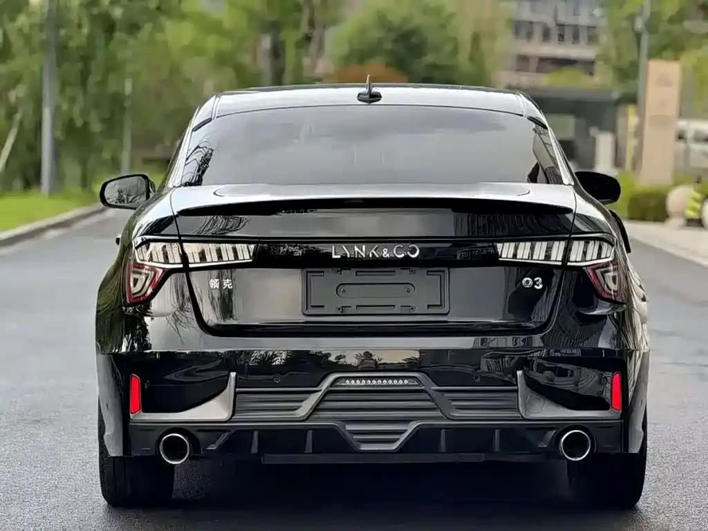 Lynk & Co 03 — миниатюра 5