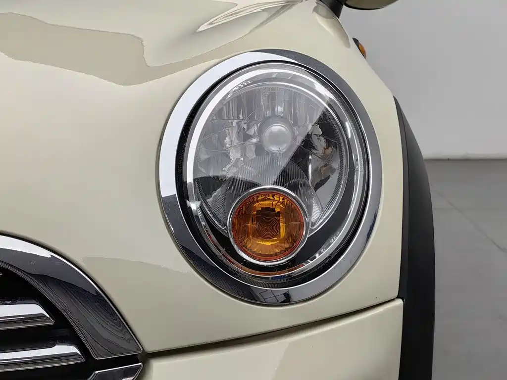 MINI Mini Clubman — миниатюра 7