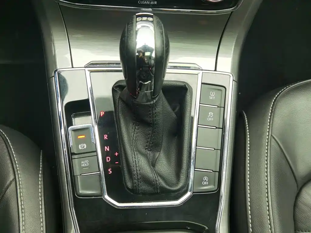 Volkswagen Passat — миниатюра 13