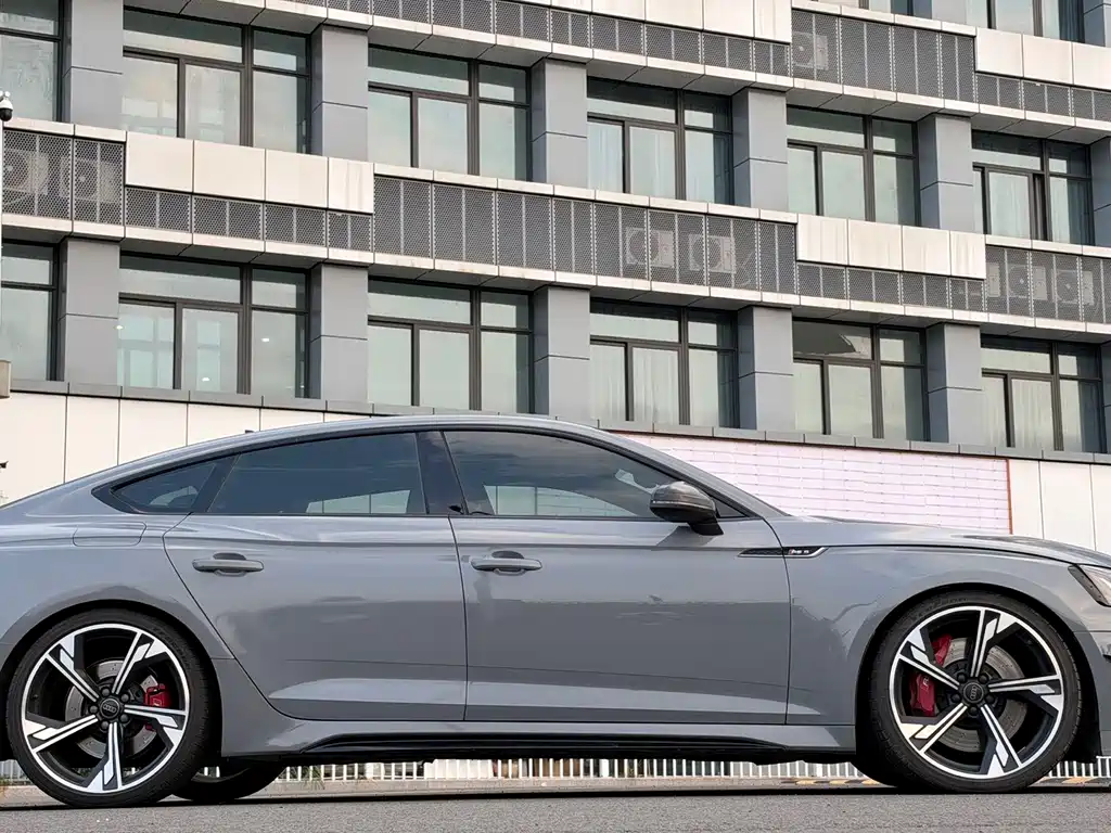 Audi RS 5 — миниатюра 6