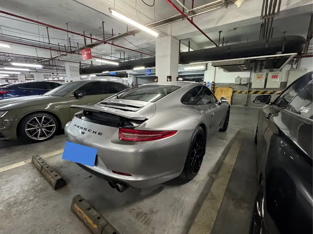 Porsche 911 2015 Carrera 3.4L Style Edition