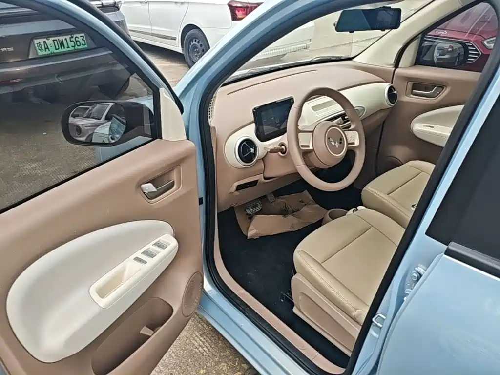 Wuling MINIEV — миниатюра 16