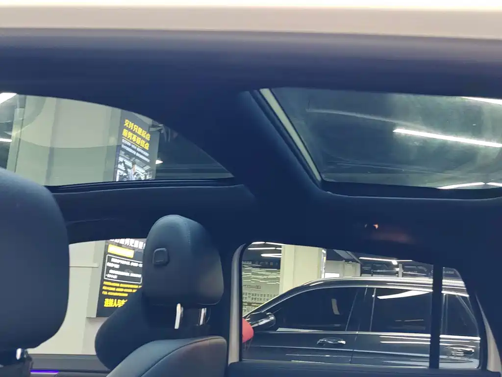 Mercedes-Benz GLA — миниатюра 10