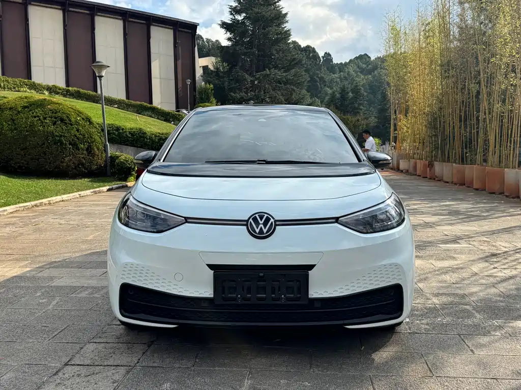 Volkswagen ID.3 — миниатюра 2