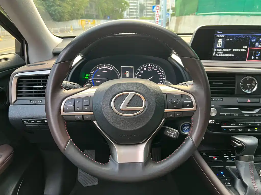 LEXUS RX