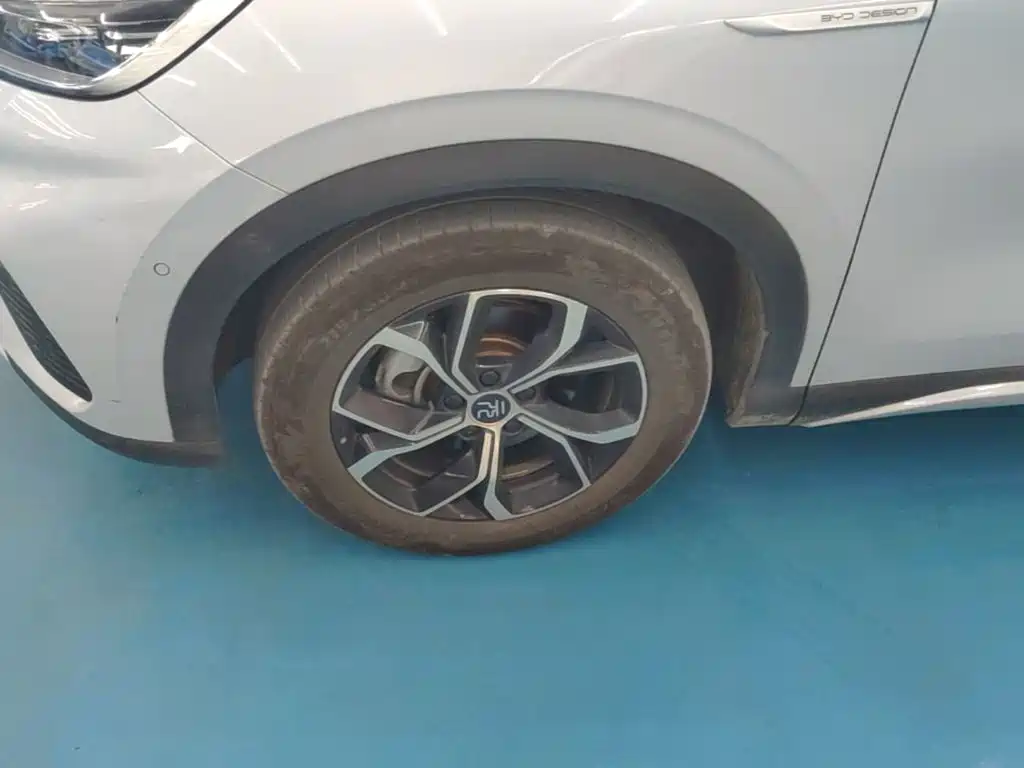 BYD Yuan Plus — миниатюра 23