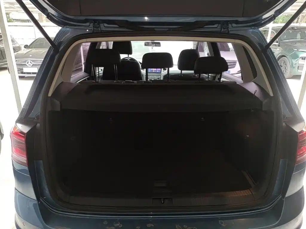 Volkswagen Golf Sportsvan — миниатюра 19