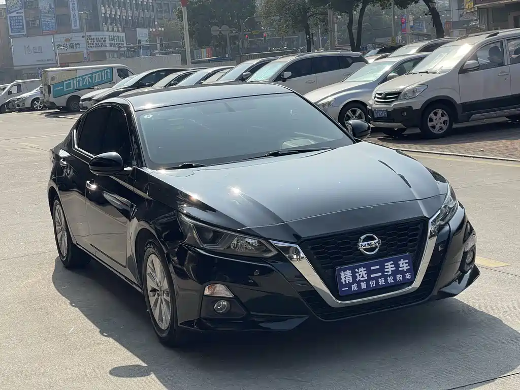 NISSAN TEANA