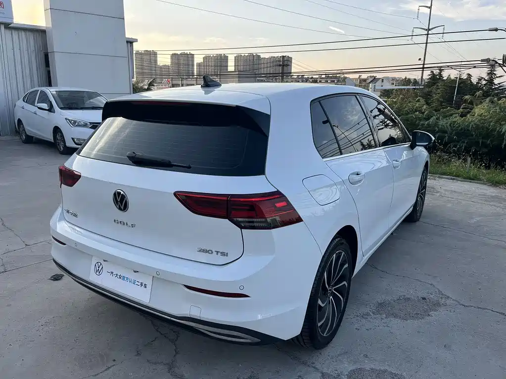 Volkswagen Golf — миниатюра 5