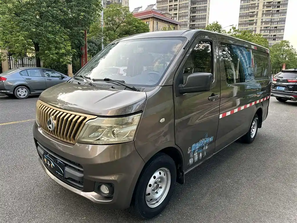 CHANGAN CHANGAN RUIXING M80