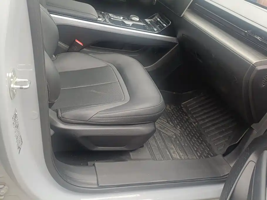 Wuling Xingguang — миниатюра 8