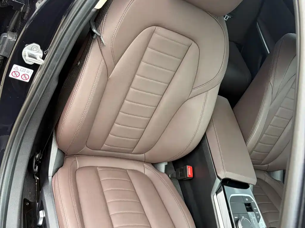 BMW 3 Series — миниатюра 10