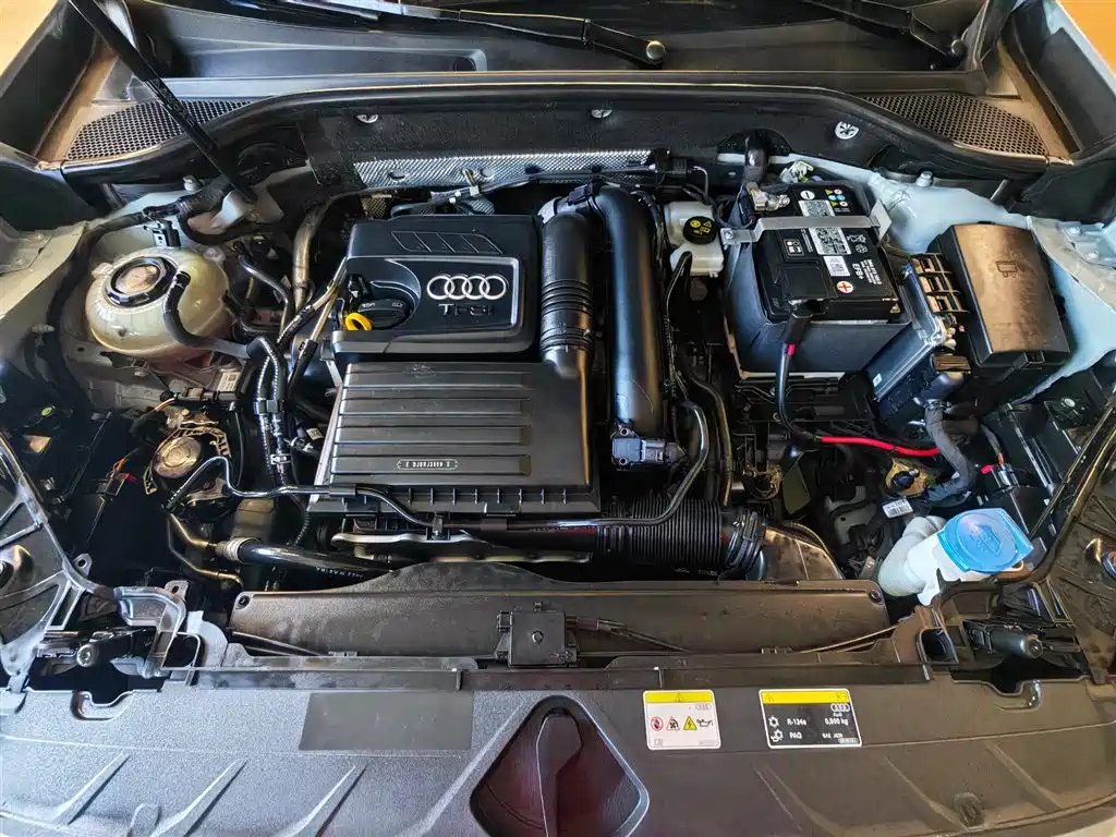 Audi Q2L — миниатюра 2