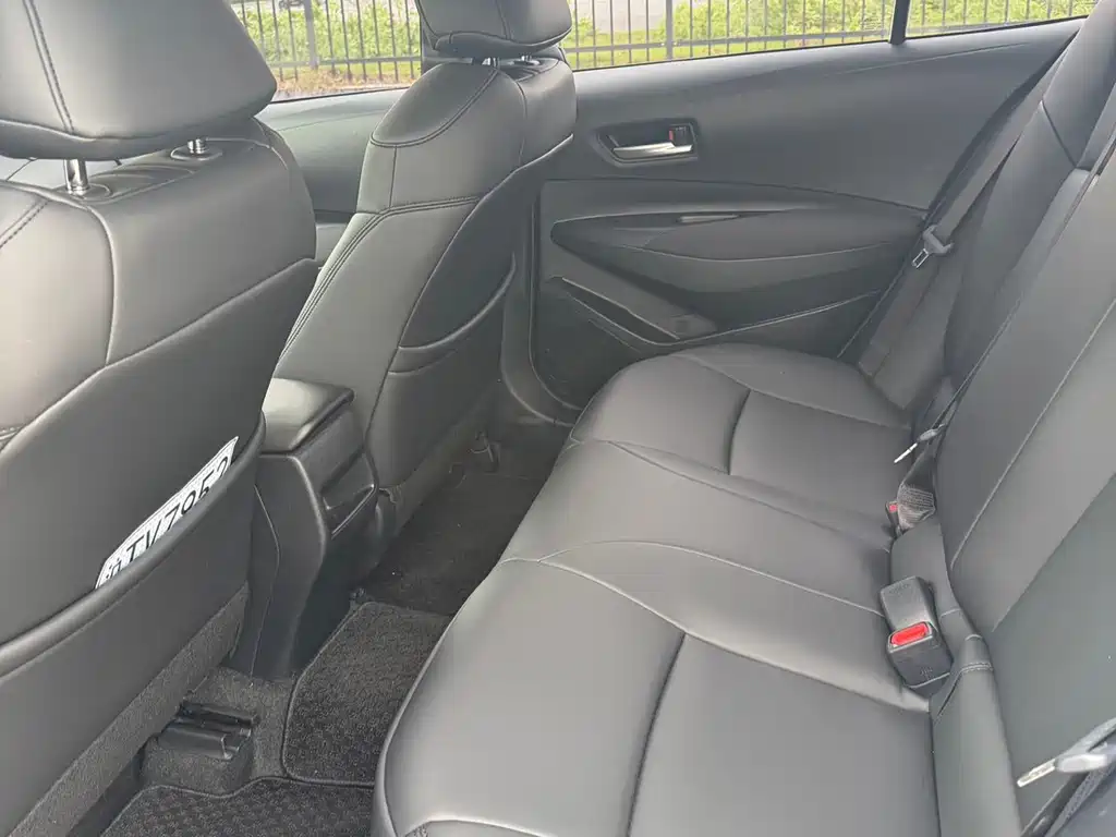 Toyota Corolla — миниатюра 11