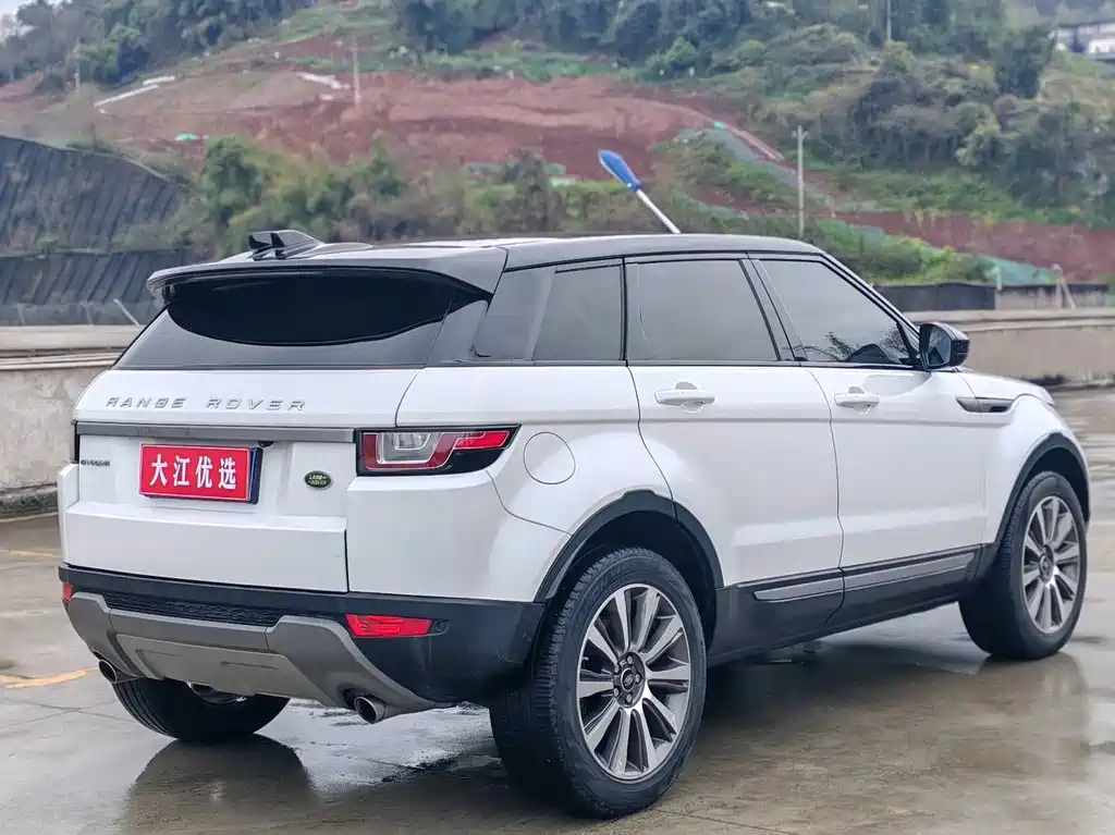 Land Rover Range Rover Evoque 2018 240PS SE