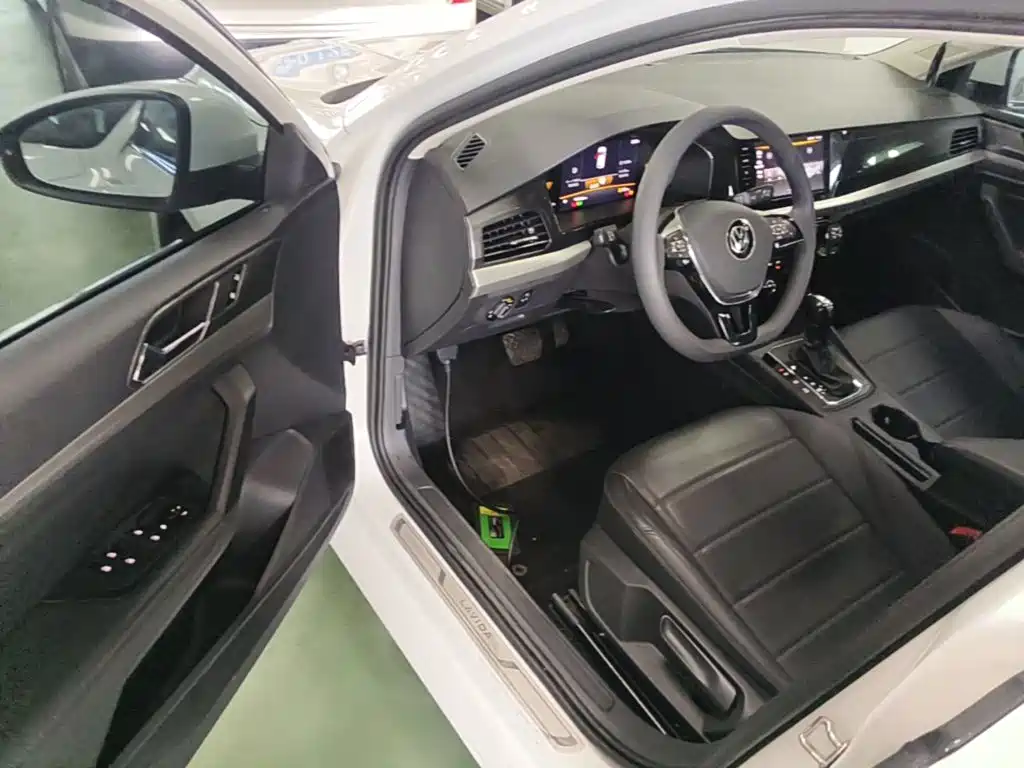 Volkswagen Lavida — миниатюра 16