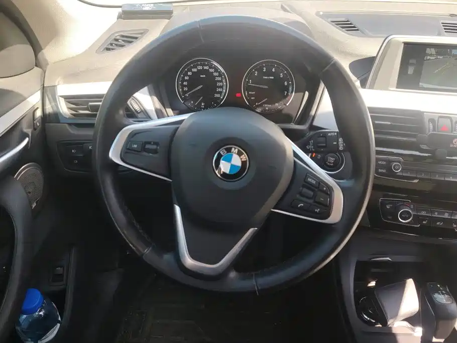 BMW X1 — миниатюра 15