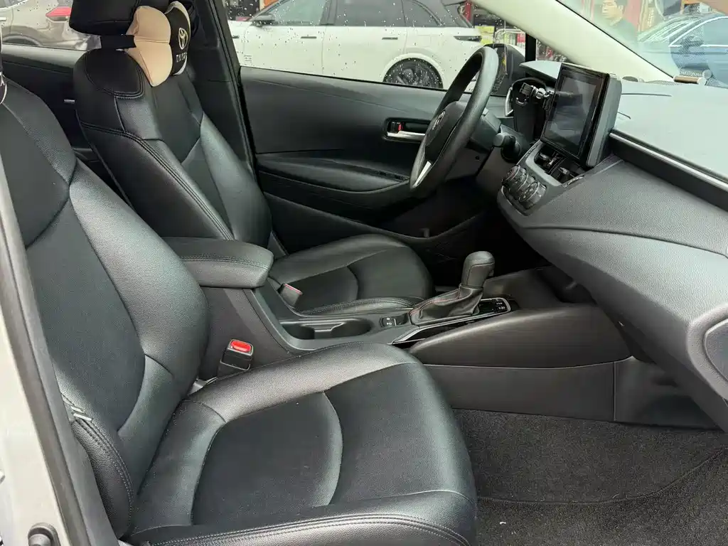 Toyota Corolla — миниатюра 5