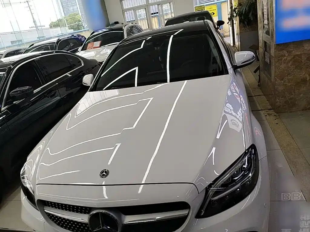 Mercedes-Benz C-Class — миниатюра 3