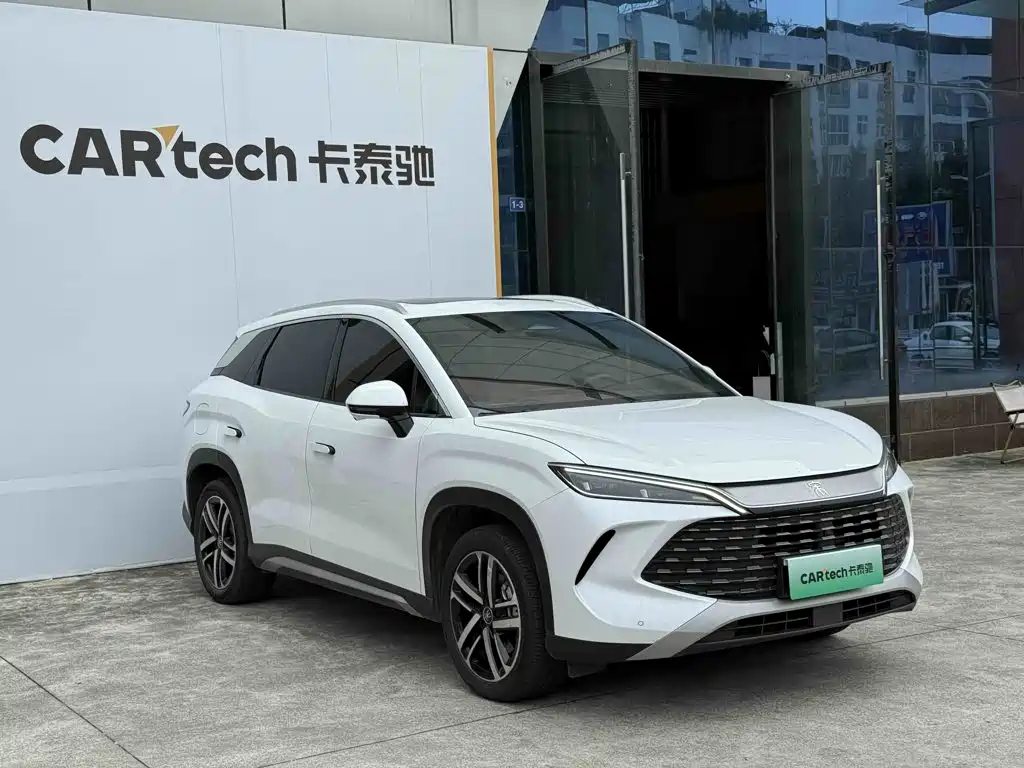 BYD L DM-i — миниатюра 2