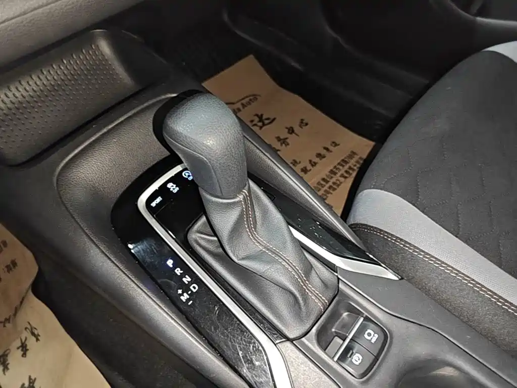 Toyota Corolla — миниатюра 14