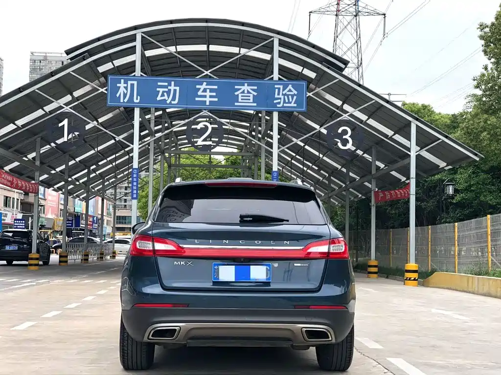 Lincoln MKX — миниатюра 4