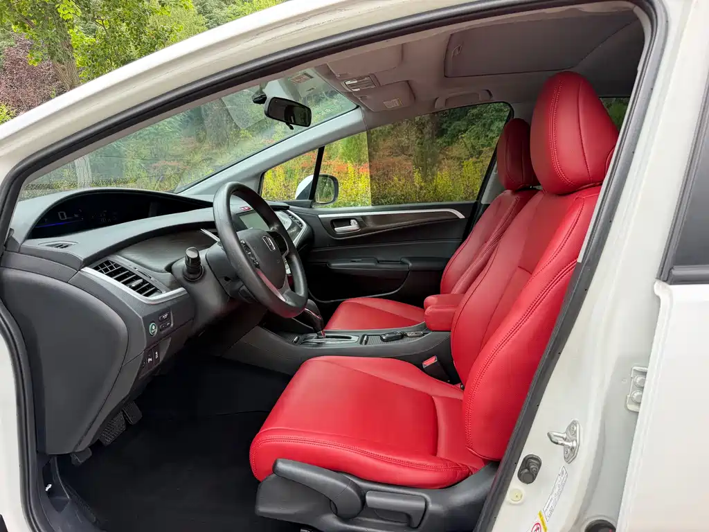 Honda Jade — миниатюра 10