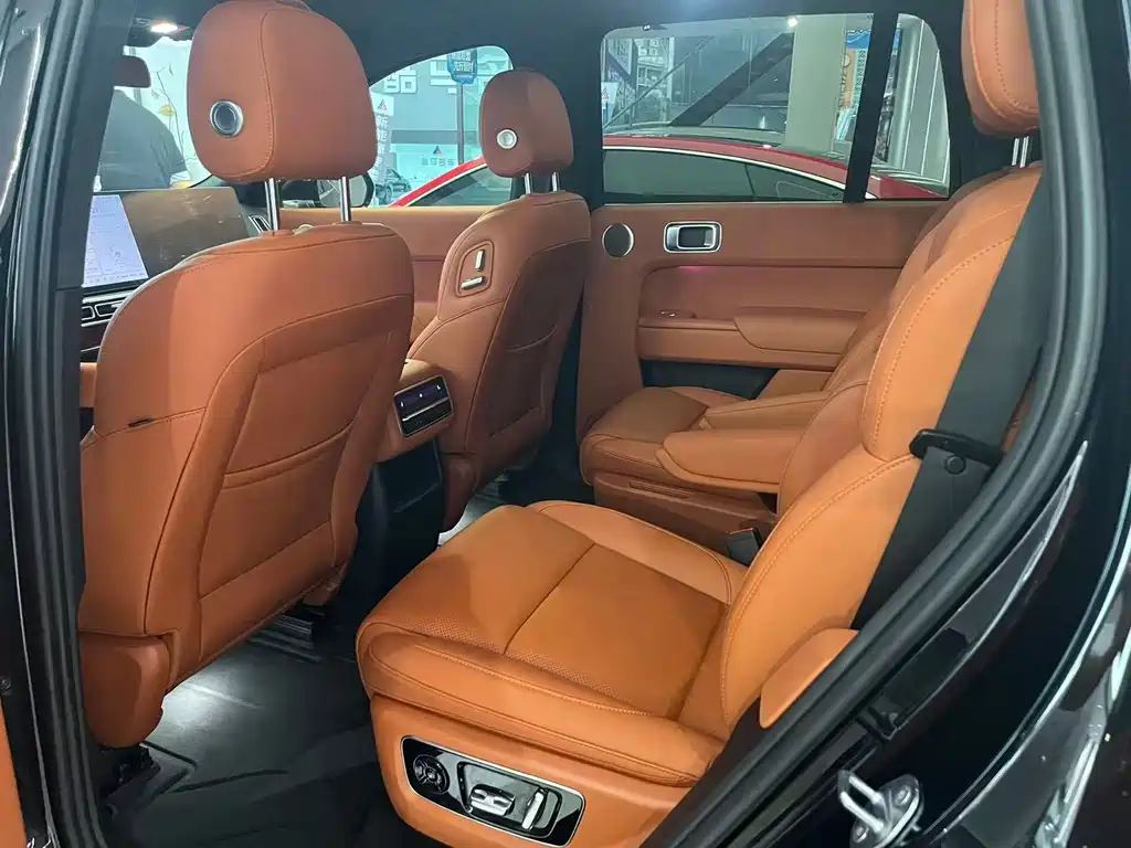 Li Auto Li L8 — миниатюра 9
