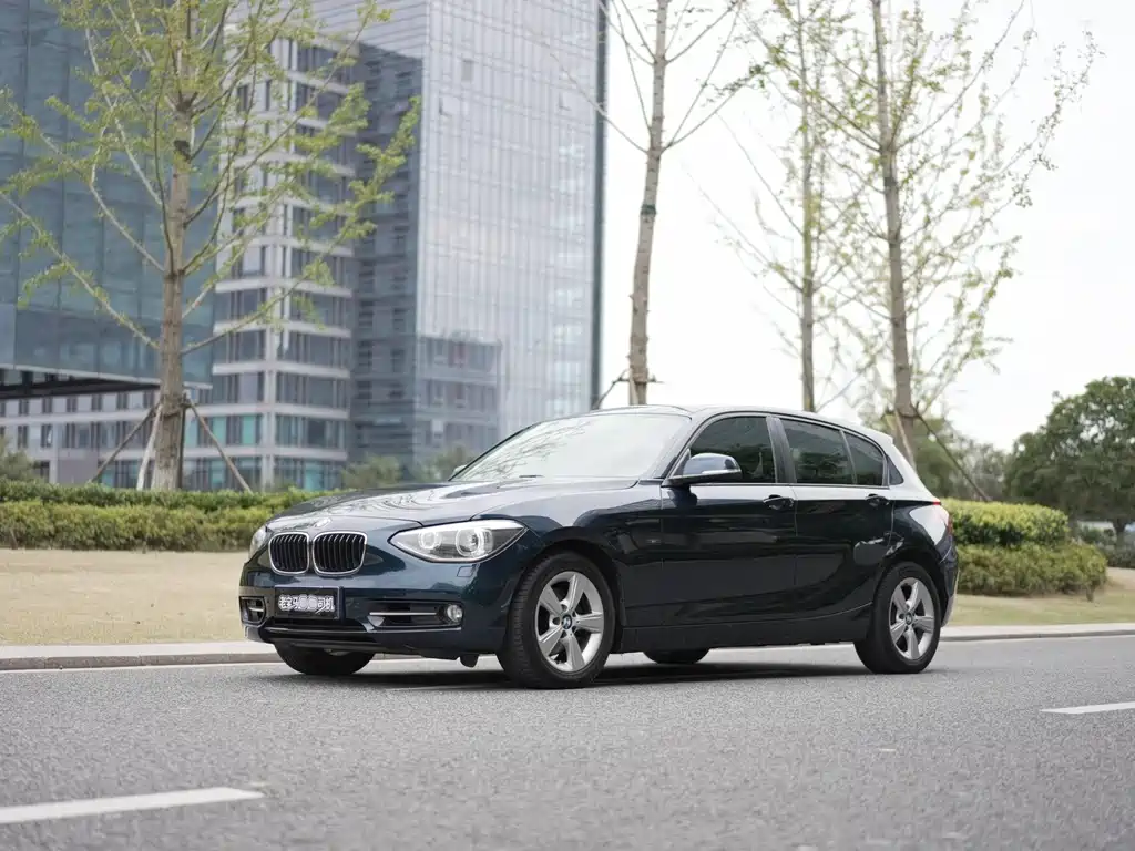 BMW 1 Series (Import) — миниатюра 7