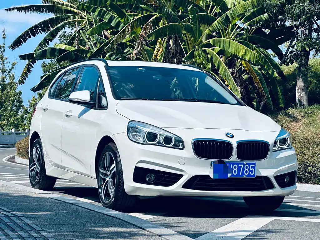 BMW 2 Series Active Tourer (Import) — миниатюра 2