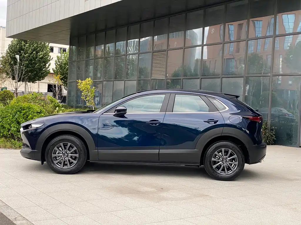 Mazda CX-30 — миниатюра 10