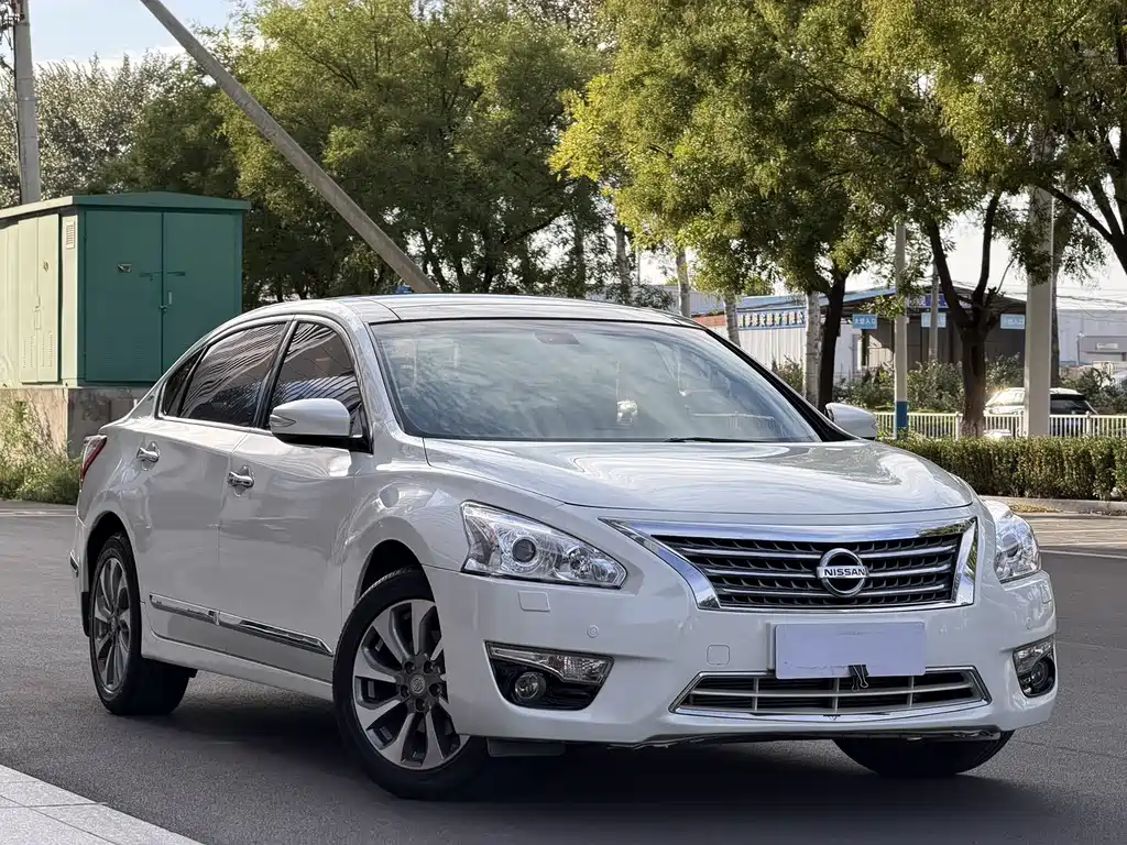 Nissan Teana — миниатюра 3