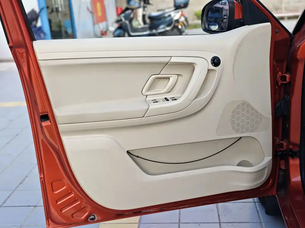 Skoda Fabia — миниатюра 13