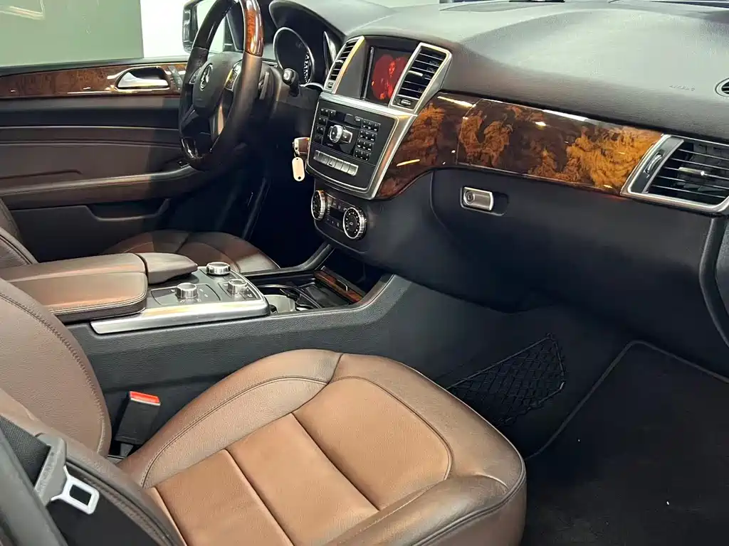 Mercedes-Benz M-Class ML 400 4MATIC Luxury Type, фото 17