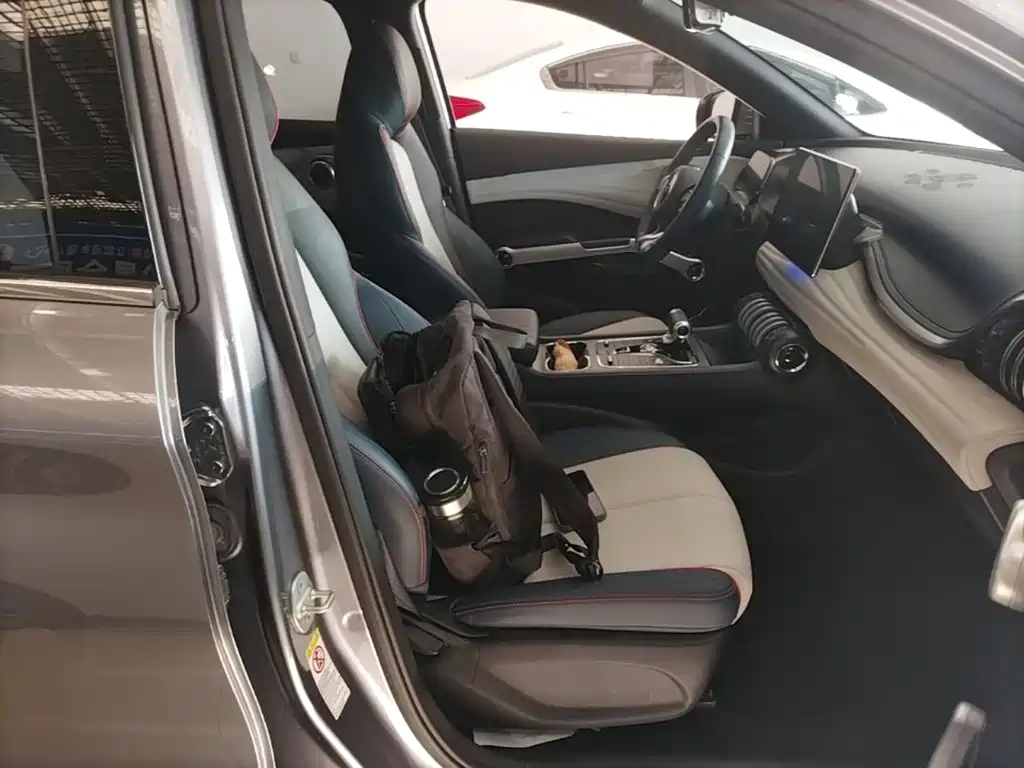 BYD Yuan Plus — миниатюра 25