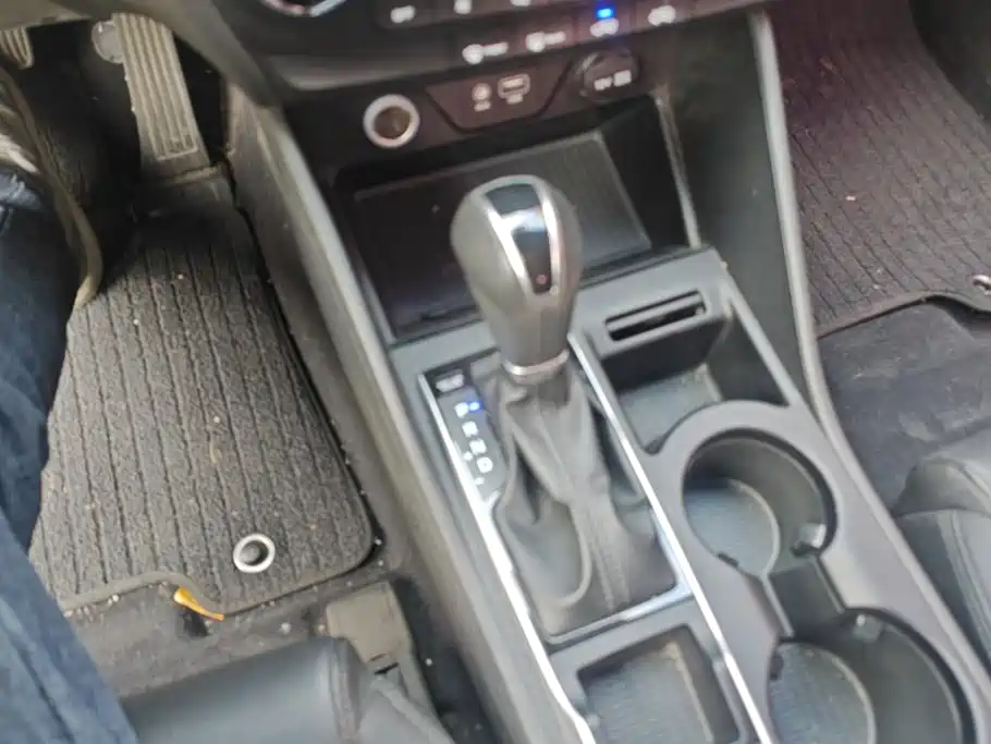 Hyundai Tucson — миниатюра 16