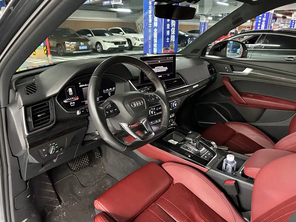 Audi Q5L Sportback — миниатюра 8
