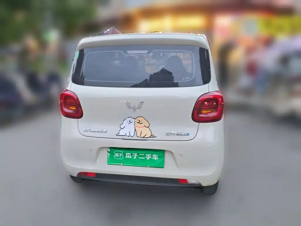 Wuling MINIEV — миниатюра 3