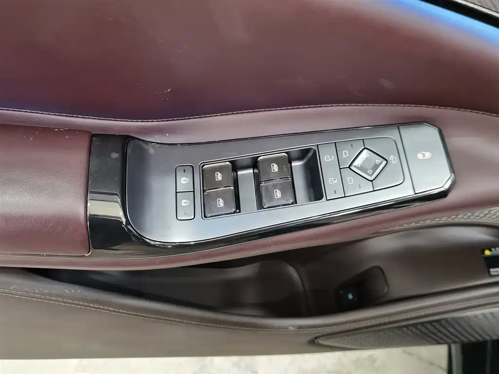 Denza Z9GT 2024 1100 Ultra