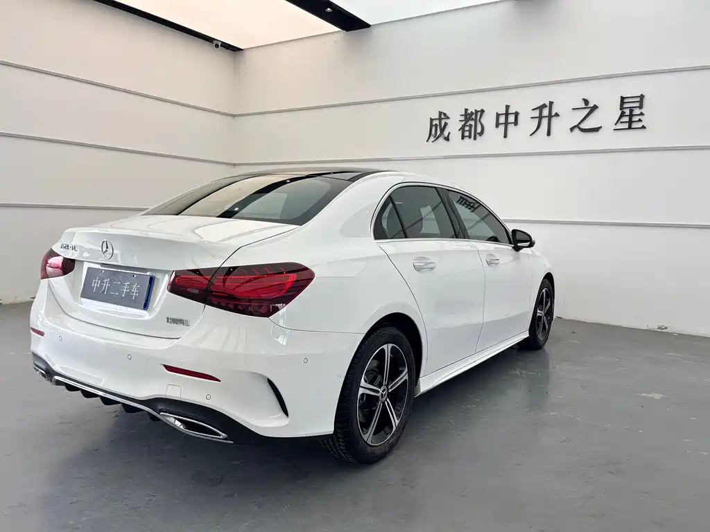 MERCEDES-BENZ A CLASS