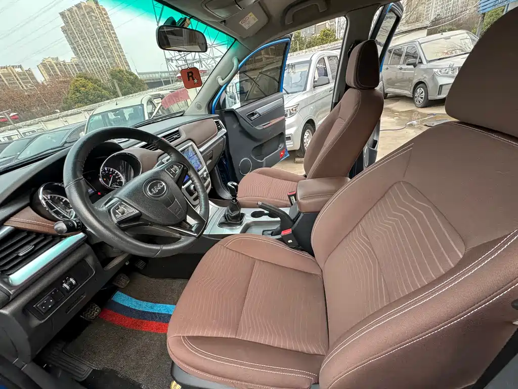 JIANGQI GROUP JAC T8