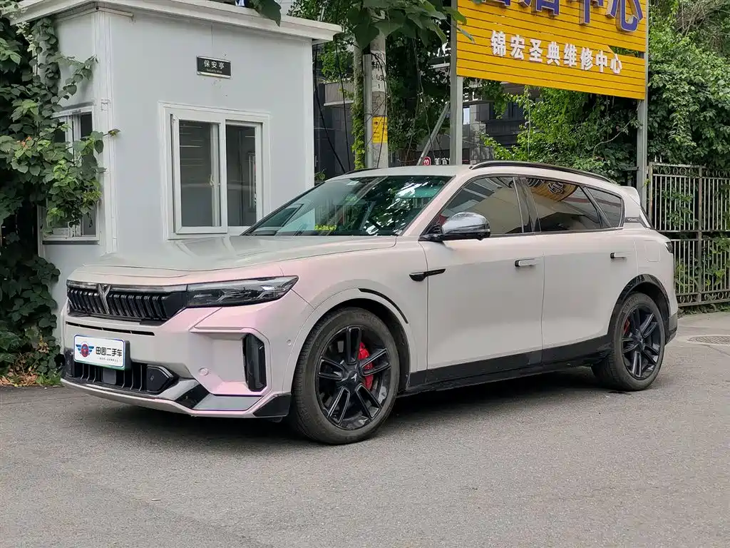 Voyah FREE 2025 318 259km 4WD Explorer Edition